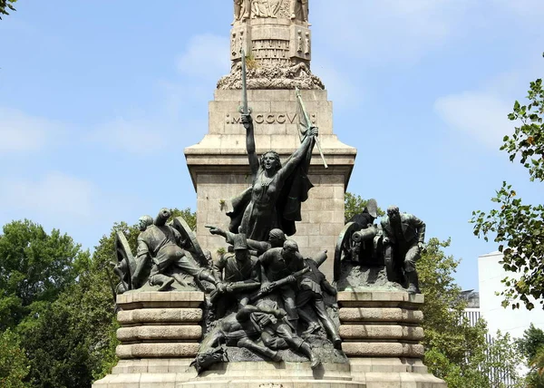 Monument Heroes Peninsular War Porto Column Symbolic Sculpture Lion Dominating — Stockfoto