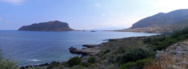 Monemvasia, ada ve yunanistan kıyılarının kasaba geçit tarafından anakara ile bağlantılı