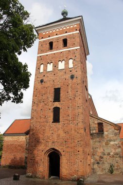 Holy Trinity Kilisesi, 13.