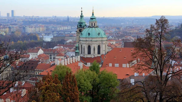 Vista Panorámica Praga Con Cúpula San Nicolás Primer Plano —  Fotos de Stock