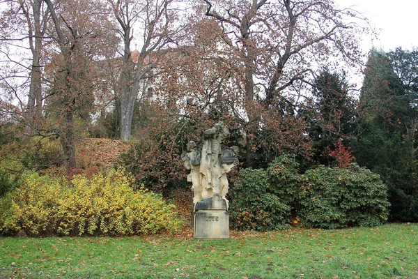 Sculptuur Het Park Van Het Kasteel Van Konopiste Benesov Tsjechische — Stockfoto