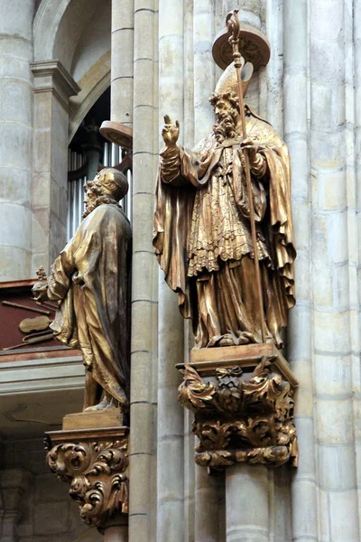 Esculturas Catedral San Vito Praga República Checa —  Fotos de Stock