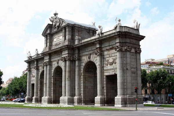 Alcala Gate Puerta Alcala Madrid Şehir Merkezinde Zafer Kemeri Spanya — Stok fotoğraf