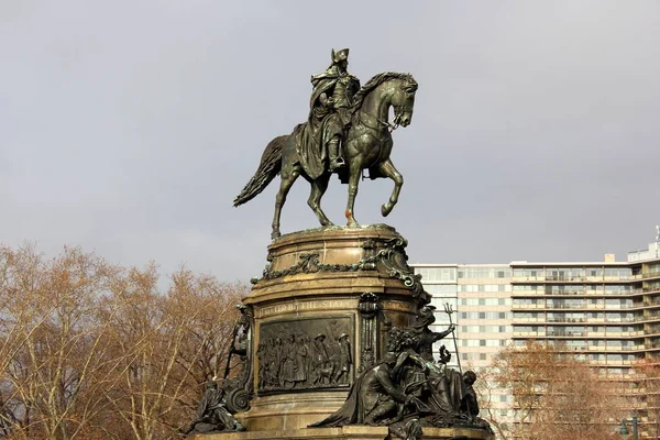 Jezdecká Socha George Washingtona Eakins Oval Věnovaná Roce 1897 Filadelfie — Stock fotografie