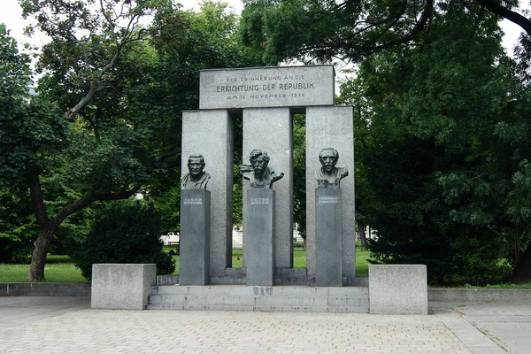 Monumento República Que Comemora Fundação República Áustria Novembro 1918 Viena — Fotografia de Stock