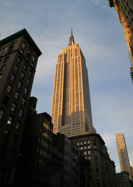 Empire State Building Setting Sun Light Surrounding Buildings New York Stock Picture