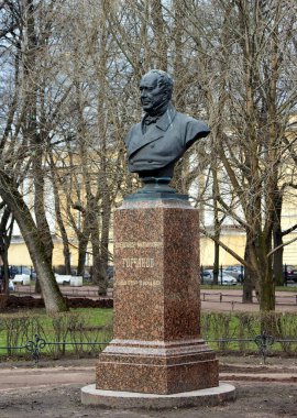 Rus diplomat ve devlet adamı Alexander Gorchakov 'un Anıtı Gorchakov soylu ailesinden, 1870 Cyprian Godebski' nin eseri, Alexander Garden, St. Petersburg, Rusya - 27 Nisan 2012