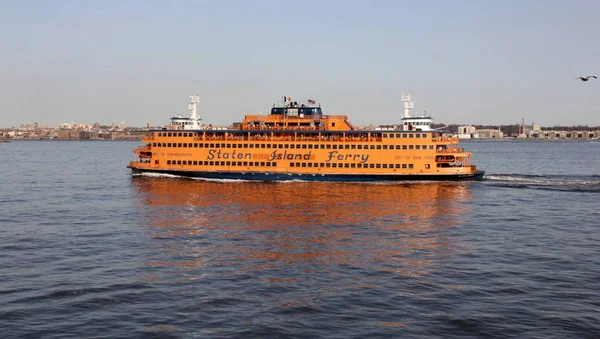 Barco Con Destino Manhattan Del Staten Island Ferry Rout Centro — Foto de Stock