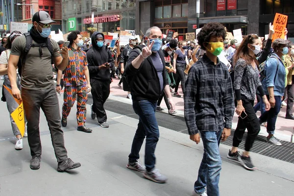 Marche Des Manifestants Sur Broadway Centre Ville Manhattan New York — Photo