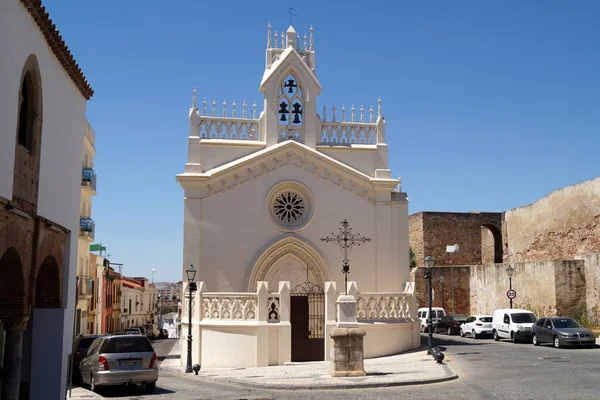 Capilla Neogótica Blanca Edificio Que Data Del Siglo Xvi Actualmente — Foto de Stock