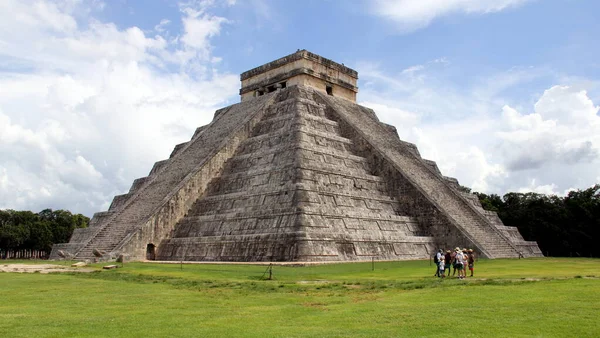 Tempel Von Kukulcan Castillo Der Das Zentrum Der Archäologischen Stätte — Stockfoto