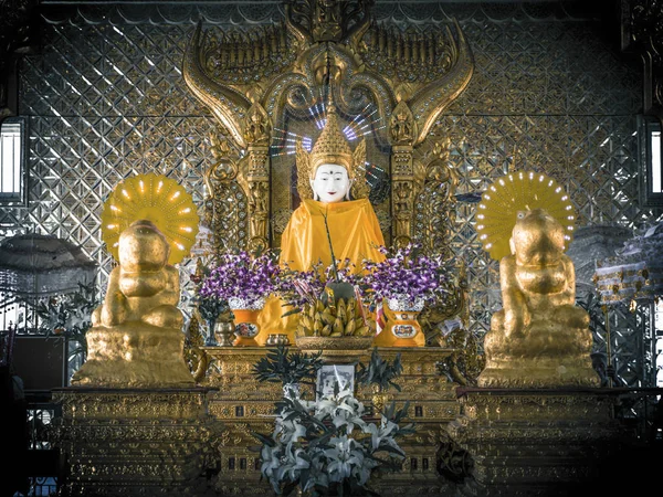 Ναός phaung DAW OO στο Μοδακ, Μιανμάρ — Φωτογραφία Αρχείου