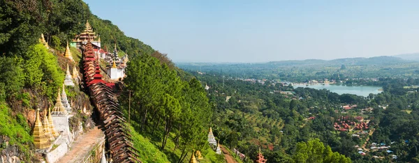 Pindaya Mağarası'nın panoramik manzarası 