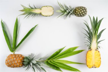 beyaz b doğal taze tropikal meyve arka plan og ananas