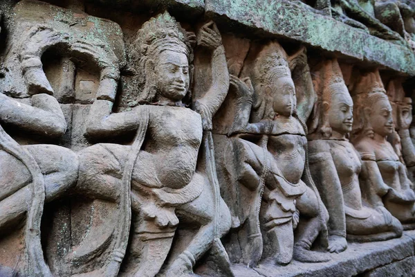 Carving i Kambodja — Stockfoto
