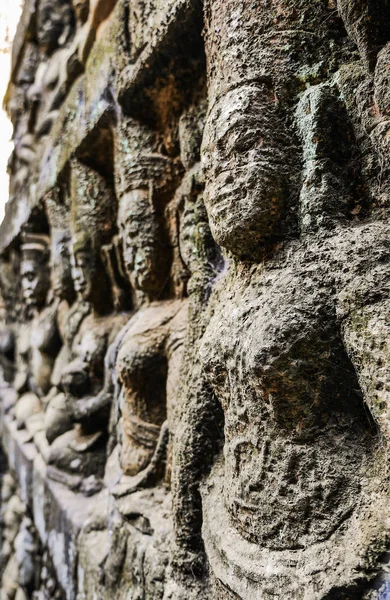 Carving i Kambodja — Stockfoto