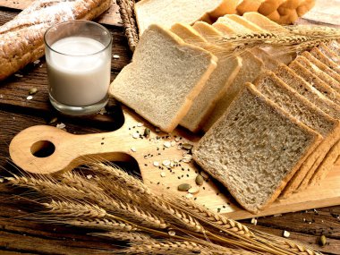 Farklı bir fırın ın kombinasyonuile kahvaltı: brea