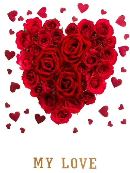 Arranjo de rosas em forma de coração circundante com forma de coração pa — Fotografia de Stock