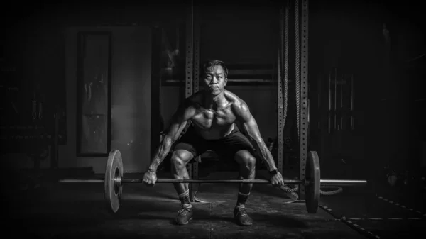 Asian Strong Athletic Man Having Workout Bodybuilding Barbells Weight Lift — Stock Photo, Image
