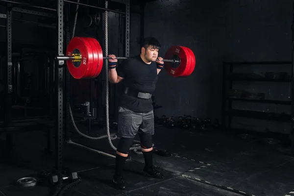 Asian Big Strong Athletics Powerlifter Lifting 150 Weight Barbells Gym — Stock Photo, Image