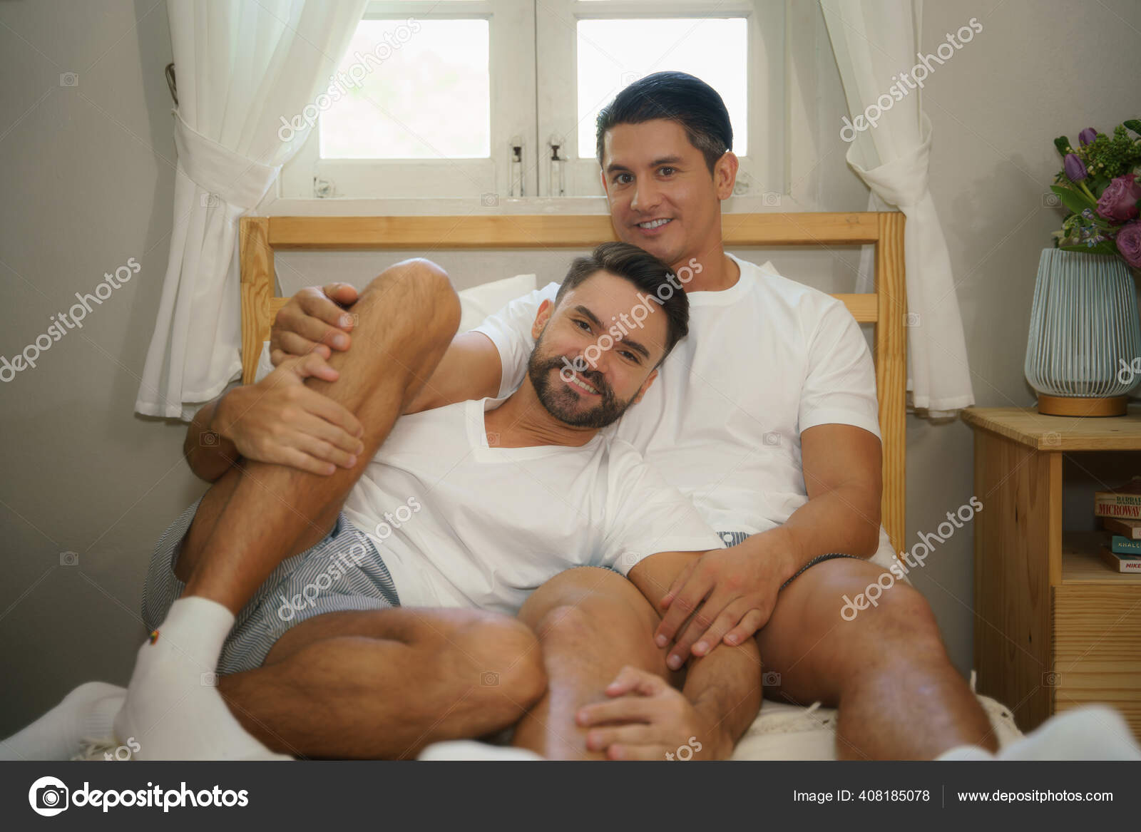 A gay couple in bed having sex Stockfotos, lizenzfreie A gay couple in bed having sex Bilder Depositphotos Bild Bild