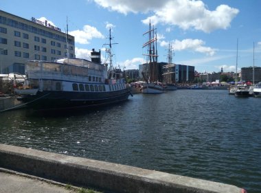 Tallinn cennetinde eski gemiler