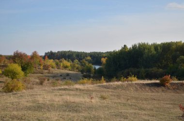 köyün kenarında sonbahar manzara