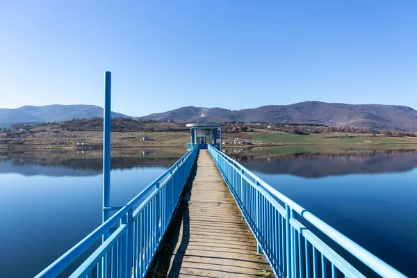 Vista Muelle Azul Con Mirador Sobre Lago Logodazh Bulgaria — Foto de Stock