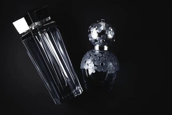 Two Differenet Perfumes Dark Background — Stock Photo, Image