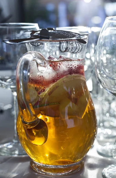 Decanter Refreshing Summer Drink Citrus Lemonade — Stock Photo, Image