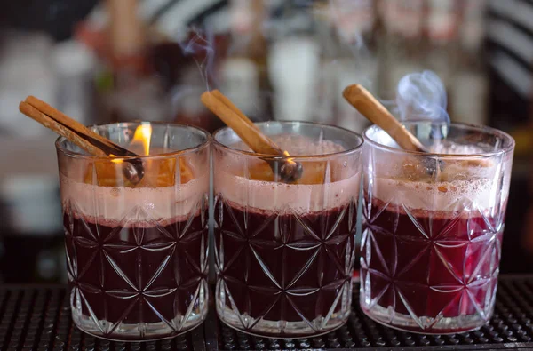 Several Glasses Mulled Wine Bar — Stock Photo, Image