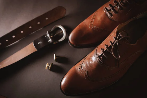 Zapatos Cinturones Gemelos Para Hombre — Foto de Stock