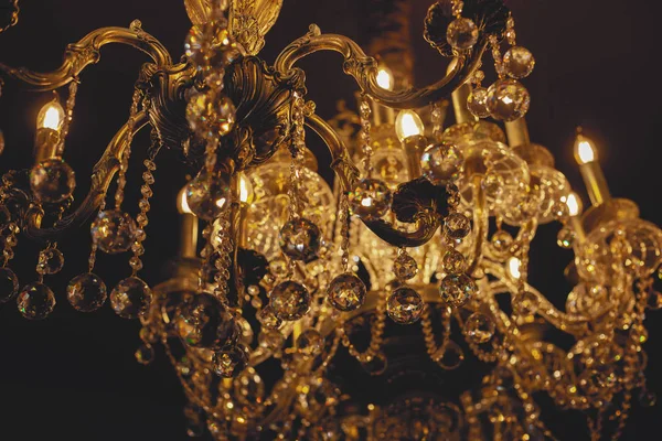 Luxus Königlichen Teuren Kronleuchter Für Wohnzimmer Saal Der Feier — Stockfoto
