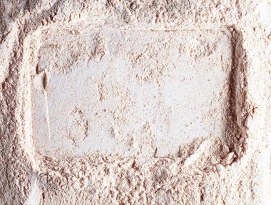 Un arka plan üzerinde yapılmış kare çerçeve