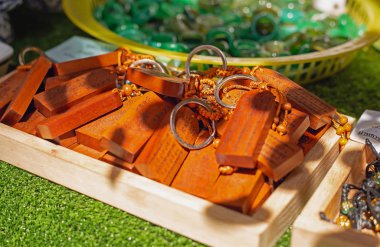 Şanslı Uğur turizm Budist tapınağı'nda satılık