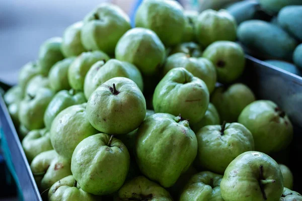 Guava in the market — Stock Photo, Image