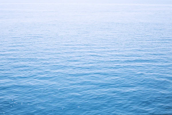 蓝色平静的海洋纹理 — 图库照片