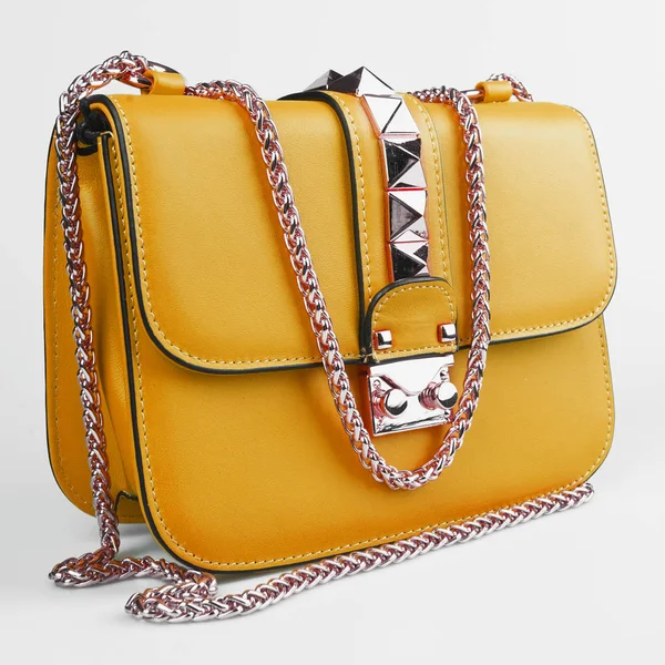 Κίτρινο γυναικεία τσάντα — Φωτογραφία Αρχείου