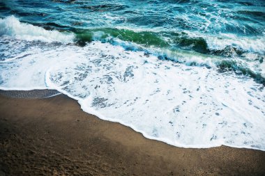 Yukarıdan güzel deniz manzarası