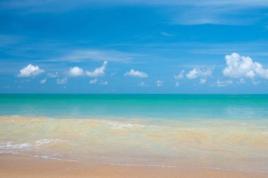 Blue sky adlı khao lak Phangnga il Bangsak kumsalda