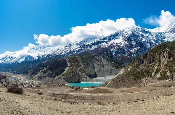 Pequeno Lago Esmeralda Perto Aldeia Manang Nepal Belos Picos Montanhas — Fotografia de Stock