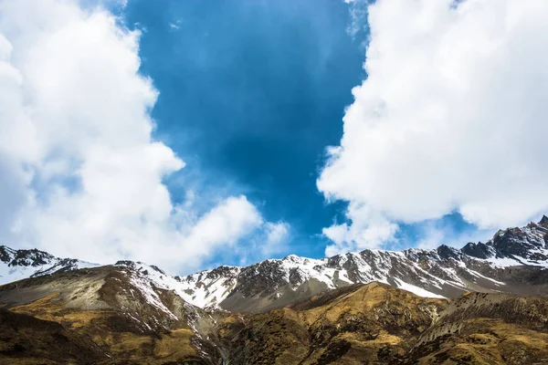 Bella Vista Sulle Cime Innevate Dell Himalaya Una Giornata Sole — Foto Stock