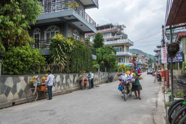 Pokhara, Nepal 11.04.2018 ile mobil ticaret motosiklet 11 Nisan 2018 Pokhara, Nepal. 