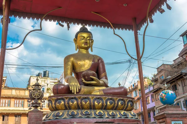 Grande Statua Del Buddha Alto Piedistallo Pietra Kathmandu Nepal — Foto Stock