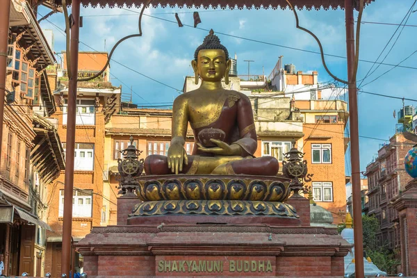 Grande Statua Del Buddha Alto Piedistallo Pietra Kathmandu Nepal — Foto Stock