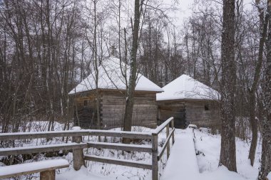 Kutsal bahar onuruna simgesi hayat veren bahar Zaozerie Köyü, Uglich bölge, Yaroslavl bölgesi, Rusya yakın.