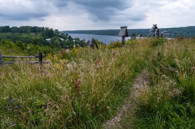 Levitan Dağı'ndan Volga Nehri manzarası, Plyos, Ivanovo Regio