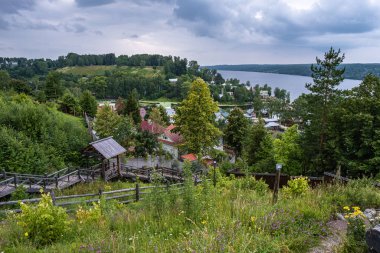 Levitan Dağı'ndan Volga Nehri manzarası, Plyos, Ivanovo Regio