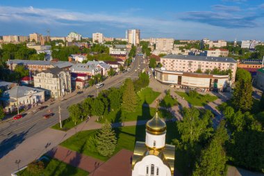 Ivanovo, Ivanovo bölgesi, Rusya. 05.06.2020: Tanrı 'nın Annesi Theodorovskaya' nın İkonası Kilisesi Devrim Meydanı 'nda. 