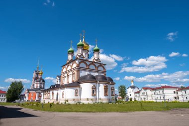 Varnitsky Trinity-Sergius Manastırı, Yaroslavl Bölgesi, Rostov Veliky, Varnitsa Köyü. 